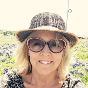 Meet your Posher, Susie